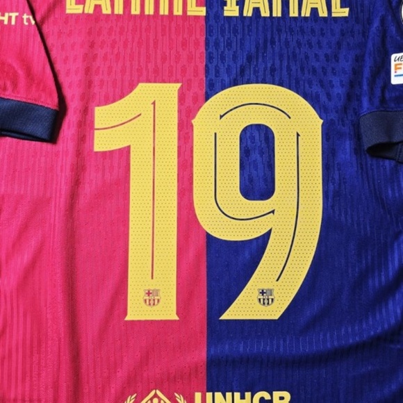 2025 NIKE AUTHENTIC FC BARCELONA #19 LAMINE YAMAL MATCH JERSEY DRI-FIT ADV - Picture 2 of 10